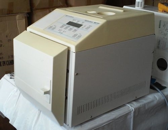 Picture of Harvey MC10 sterilizer Barnstead International Automatic autoclave Model 265560